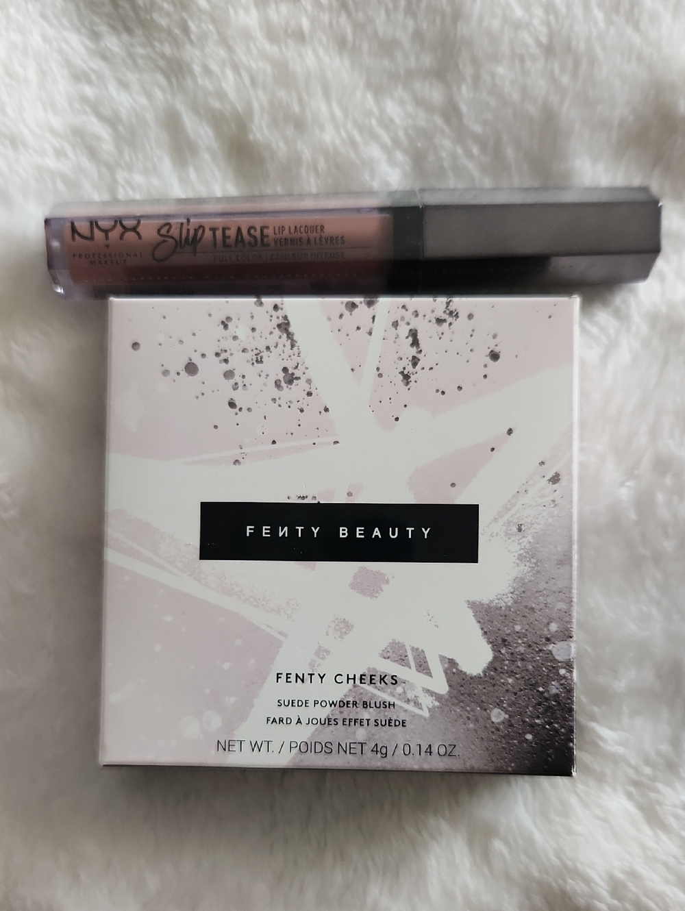 Fenty Beauty Fenty Cheeks Suede Powder Blush - Soft Pink